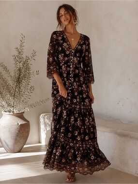 RARE NWOT Arnhem Elysian Maxi Dress Ebony 100% Silk Size 12